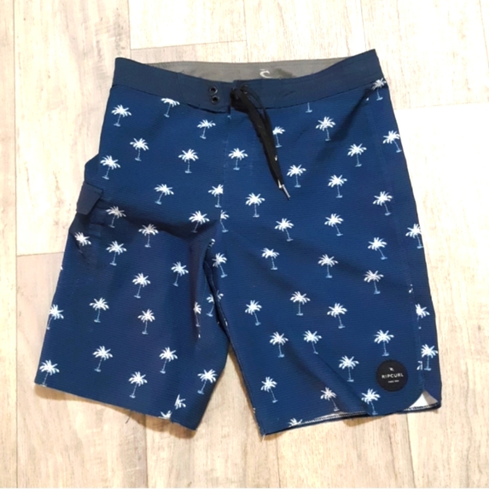 Mens Swimwear Shorts RIPCURL sz Sm Beachwear Vaca Summer